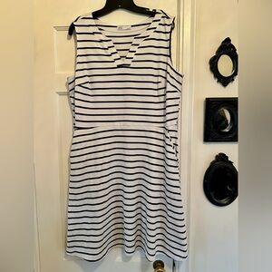 Croft & Barrow Size Large Striped Sleeveless Dress - Black and White